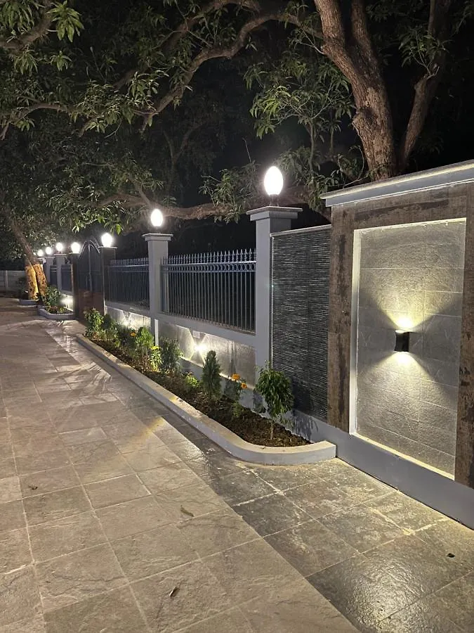 Kaashi Flora Apartment Varanasi 0*,